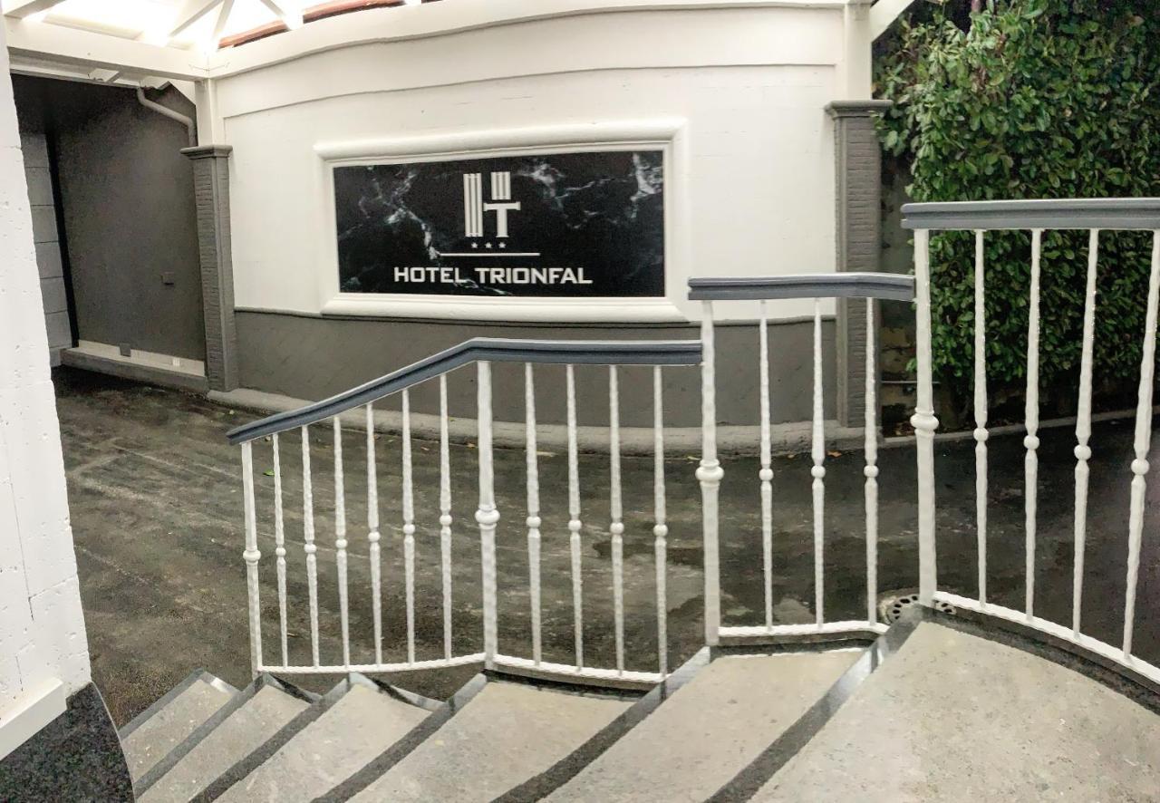 Hotel Trionfal Qualiano Exterior photo