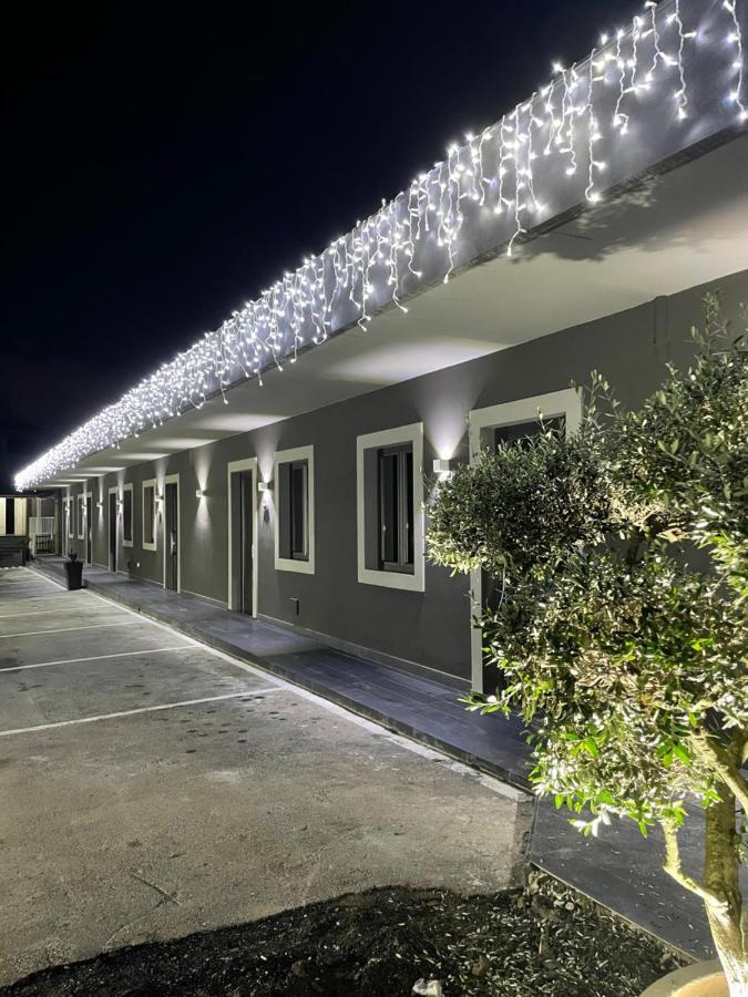 Hotel Trionfal Qualiano Exterior photo